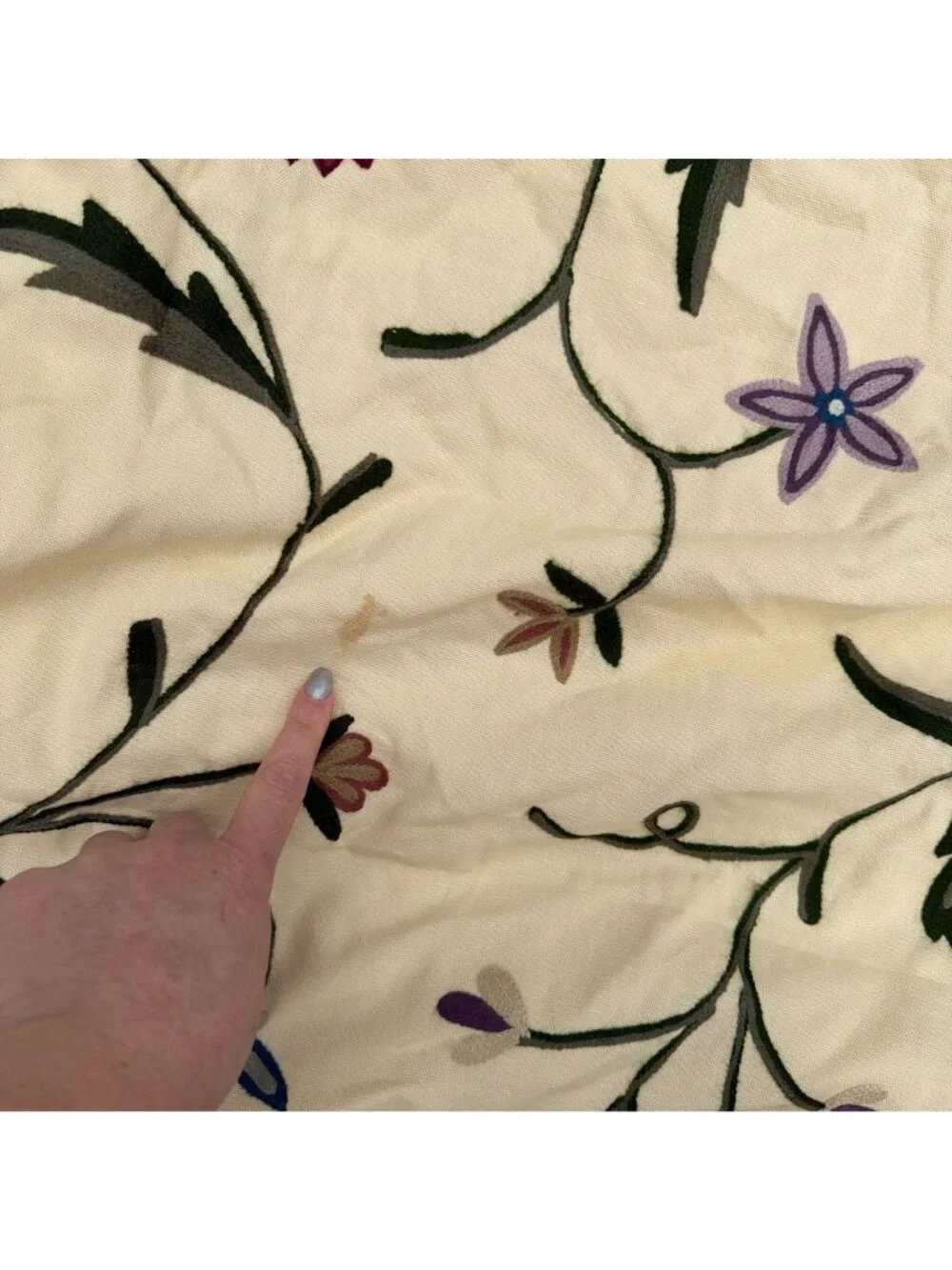 Linen Source Sloane Garden Crewel Embroidered Duvet & 2 Pillow Shams Set Cottage